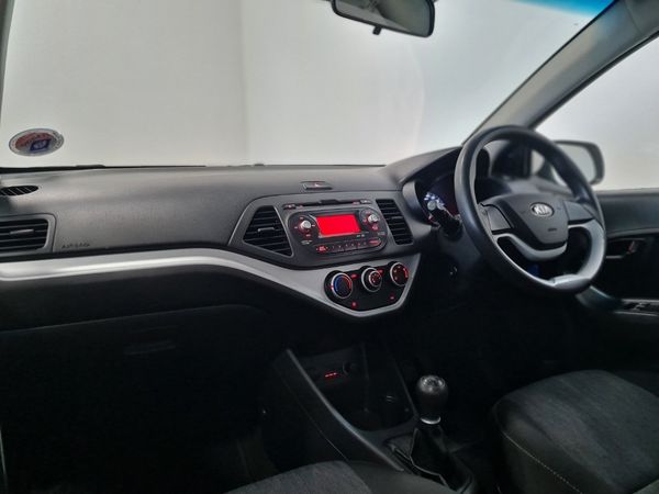 2018-Kia-Picanto-10-Street image:22