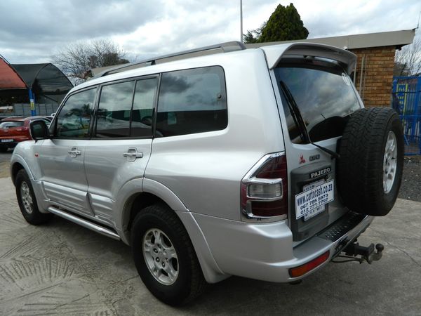 2002-Mitsubishi-Pajero-3200-DI-D-5-dr image:7