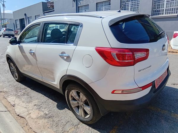 2012-Kia-Sportage-20-Auto image:6