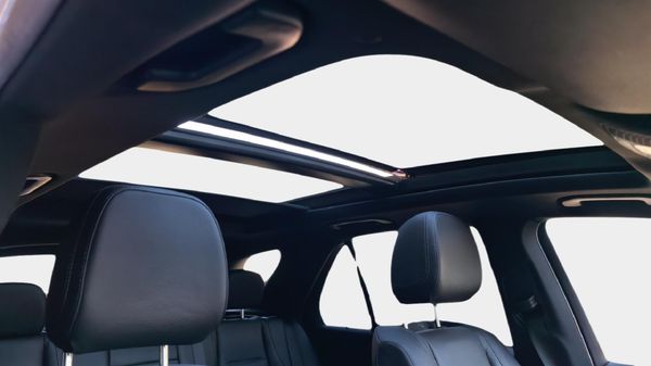 2024-Mercedes-Benz-GLE-400d-4Matic image:19