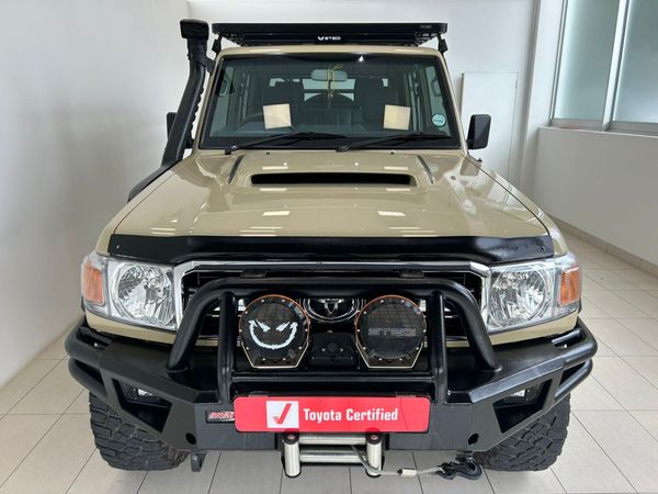 2023-Toyota-Land-Cruiser-79-45-D-Double-Cab image:1