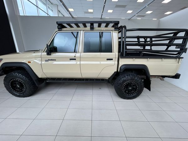 2023-Toyota-Land-Cruiser-79-45-D-Double-Cab image:5