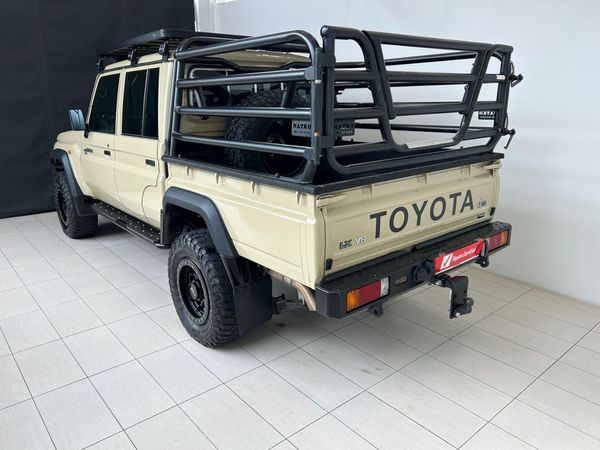 2023-Toyota-Land-Cruiser-79-45-D-Double-Cab image:6