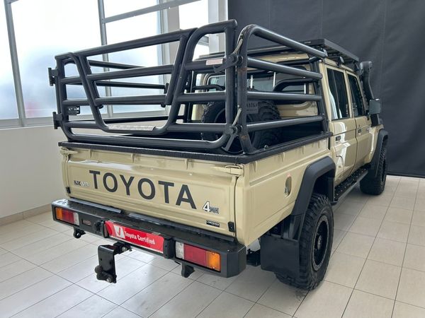 2023-Toyota-Land-Cruiser-79-45-D-Double-Cab image:8