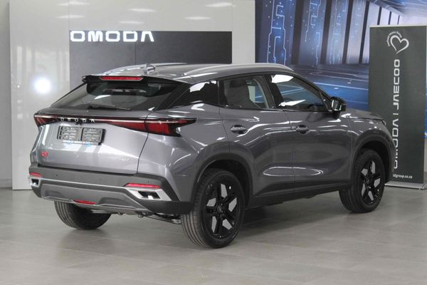 2026-Omoda-C5-15T-SHS-DHT-Auto image:1
