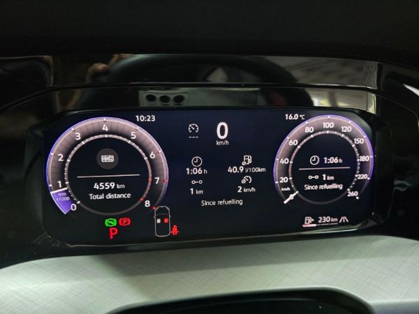 2026-Volkswagen-Golf-14-TSI-Life-Auto-110kw image:24
