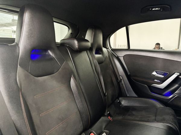 2018-Mercedes-Benz-A-Class-A-200-Auto image:4