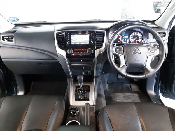 2024-Mitsubishi-Triton-24-Di-Dc-4x4-Auto-Double-Cab image:9