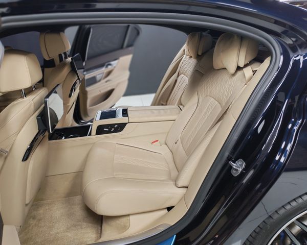 2019-BMW-7-Series-750Li-xDrive-M-Sport-B4-Armour image:12