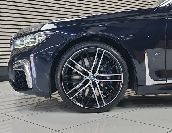 2019-BMW-7-Series-750Li-xDrive-M-Sport-B4-Armour image:3