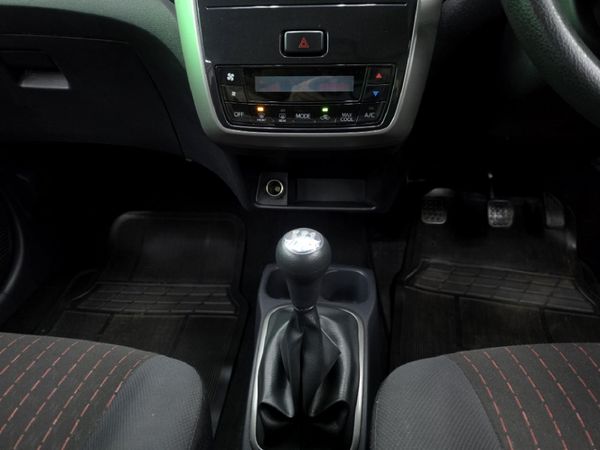 2022-Toyota-Agya-10 image:10