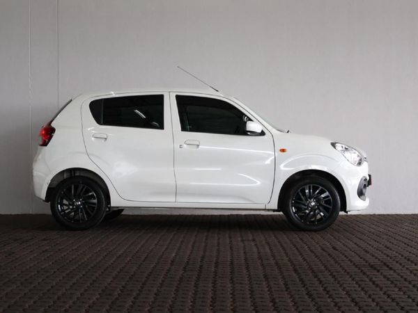 2025-Toyota-Vitz-10-XR image:8