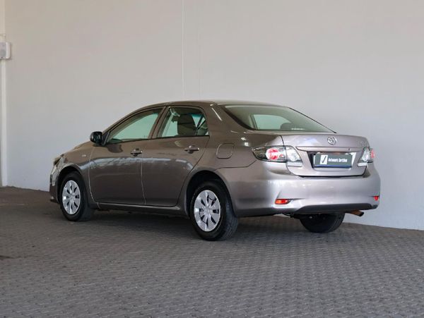 2018-Toyota-Corolla-Quest-16 image:9