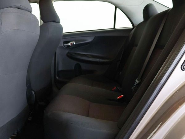 2018-Toyota-Corolla-Quest-16 image:13