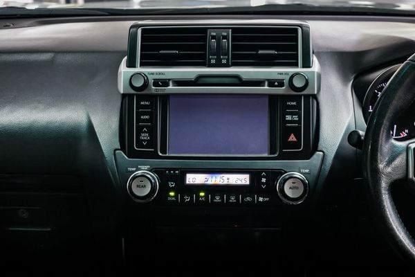 2016-Toyota-Land-Cruiser-Prado-30-TDI-TX-Auto image:13