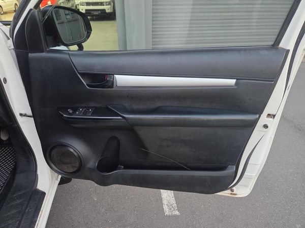 2021-Toyota-Hilux-24-GD-Single-Cab image:13