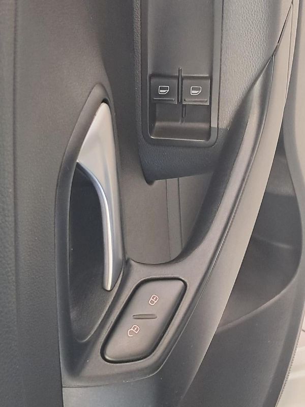 2024-Volkswagen-Polo-Vivo-14-Trendline-5-dr image:14