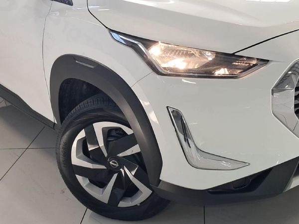 2025-Nissan-Magnite-10-Visia-AMT image:5