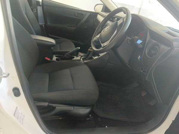 2021-Toyota-Corolla-Quest-18-Prestige image:5