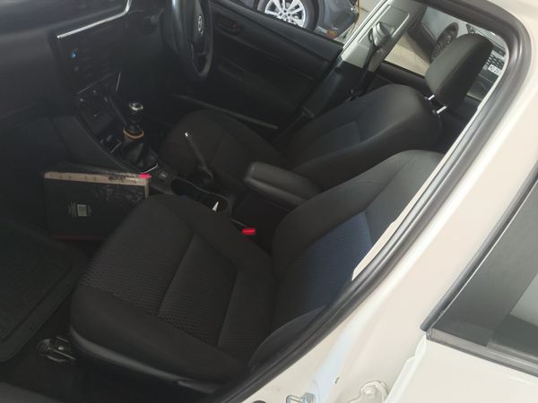 2021-Toyota-Corolla-Quest-18-Prestige image:8