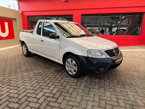 2015-Nissan-NP200-16-AC-Safety-Pack image:16