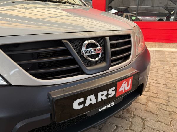 2015-Nissan-NP200-16-AC-Safety-Pack image:19