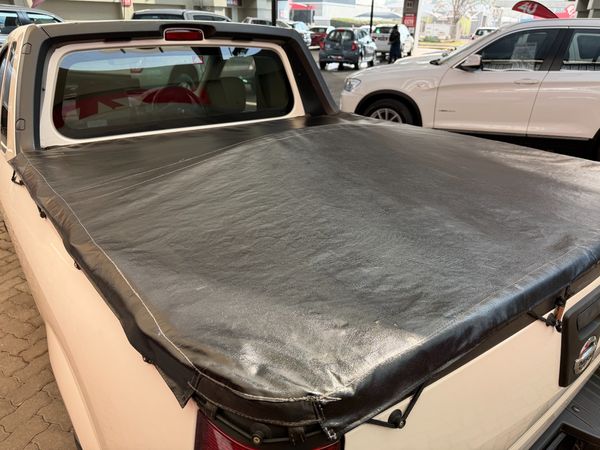 2015-Nissan-NP200-16-AC-Safety-Pack image:23