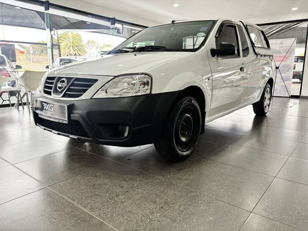 2016-Nissan-NP200-16 image:1