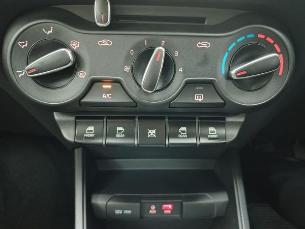 2024-Kia-Pegas-14-LX image:17
