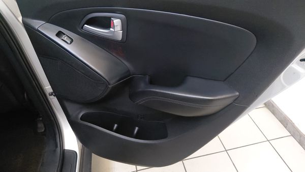 2014-Hyundai-ix35-20-Elite-Auto image:9
