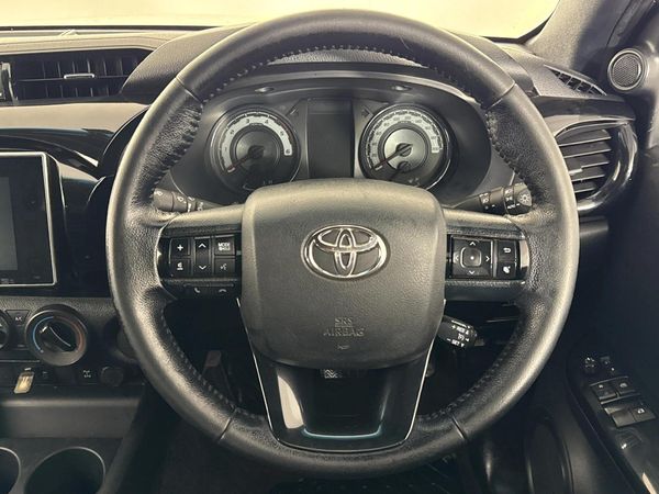 2019-Toyota-Hilux-28-GD-6-Raised-Body-Raider-Auto-Extended-Cab image:10