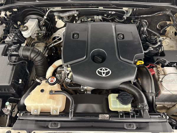 2019-Toyota-Hilux-28-GD-6-Raised-Body-Raider-Auto-Extended-Cab image:11