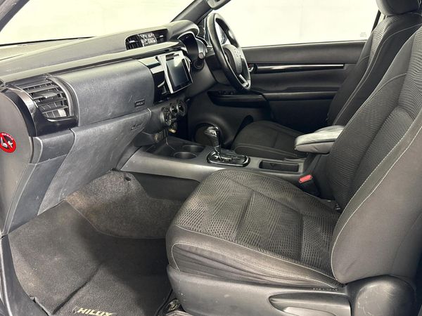 2019-Toyota-Hilux-28-GD-6-Raised-Body-Raider-Auto-Extended-Cab image:7