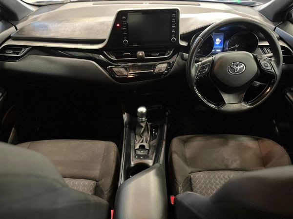 2021-Toyota-C-HR-12T-Plus-Auto image:9