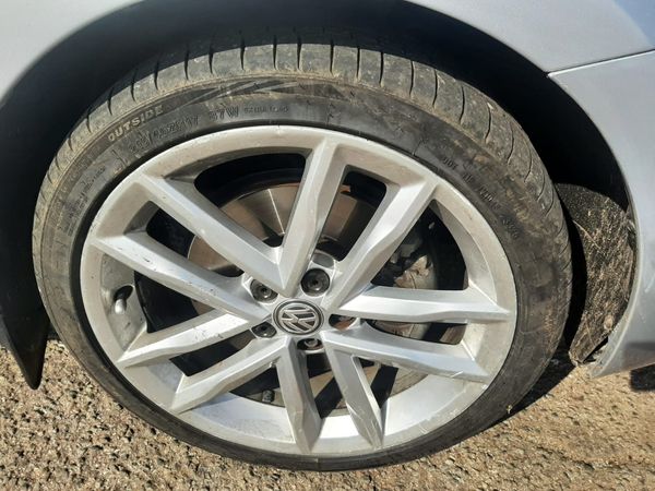 2017-Volkswagen-Polo-12-TSI-Highline-81kW image:15