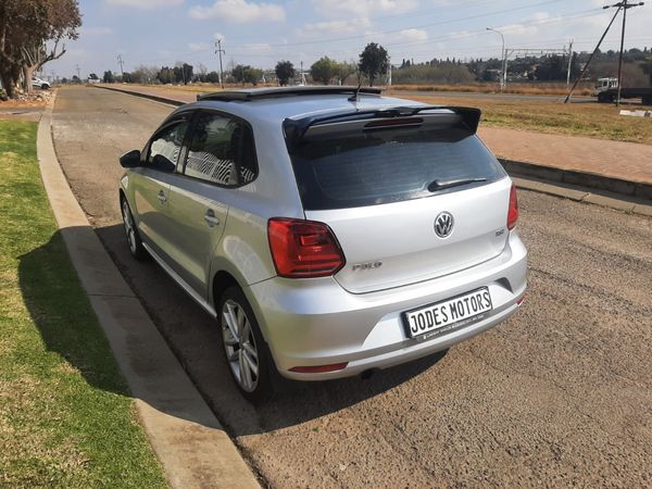 2017-Volkswagen-Polo-12-TSI-Highline-81kW image:18