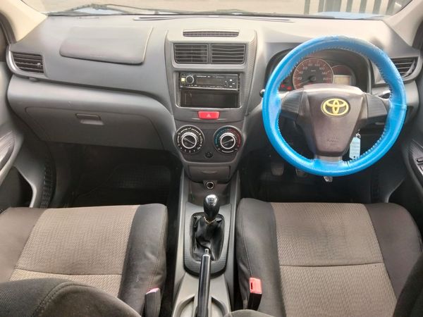 2015-Toyota-Avanza-15-SX image:17