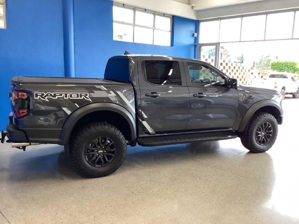 2026-Ford-Ranger-30-V6-Raptor-Auto-4x4-Double-Cab image:3