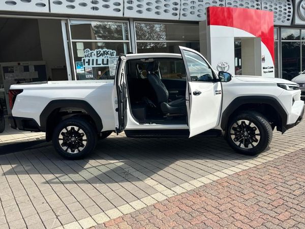 2026-Toyota-Hilux-28-GD-6-RB-Raider-X-Auto-Extended-Cab image:13