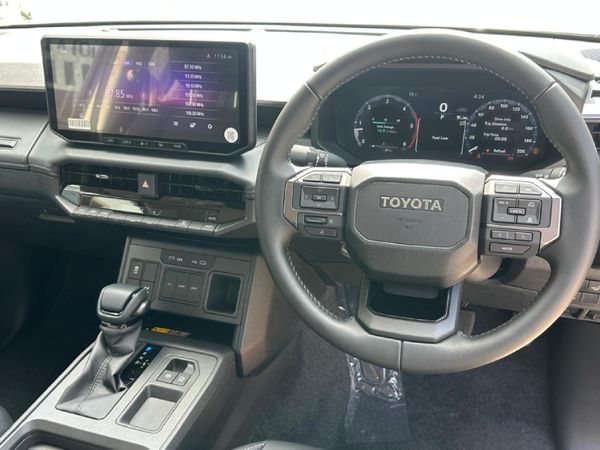 2026-Toyota-Hilux-28-GD-6-RB-Raider-X-Auto-Extended-Cab image:18