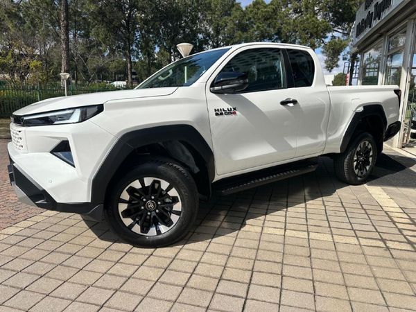 2026-Toyota-Hilux-28-GD-6-RB-Raider-X-Auto-Extended-Cab image:3