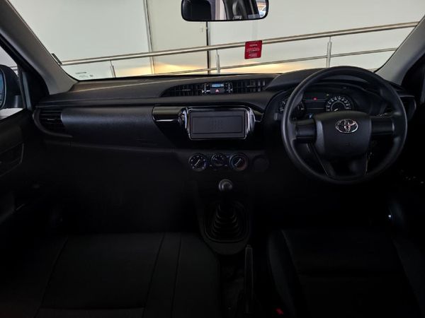 2026-Toyota-Hilux-24-GD-Single-Cab image:12
