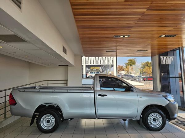 2026-Toyota-Hilux-24-GD-Single-Cab image:6