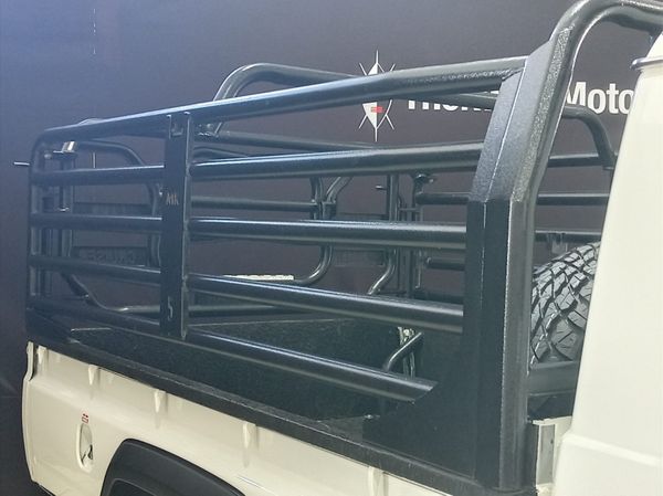 2025-Toyota-Land-Cruiser-79-45-D-Single-Cab image:9