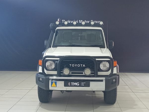 2025-Toyota-Land-Cruiser-79-45-D-Single-Cab image:1