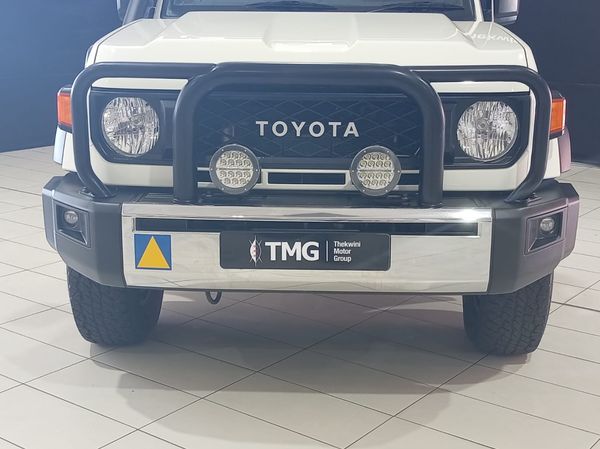 2025-Toyota-Land-Cruiser-79-45-D-Single-Cab image:7