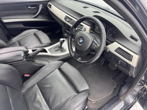 2007-BMW-3-Series-330i-Auto image:13