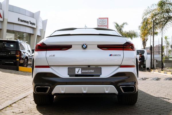 2021-BMW-X6-M50i image:5