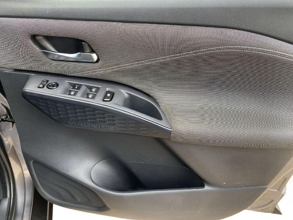 2026-Nissan-Magnite-10T-Acenta-Auto image:12