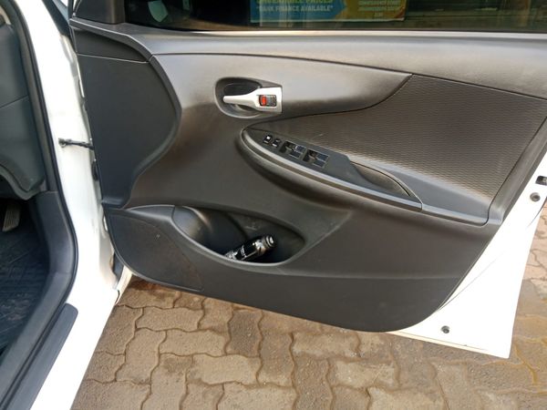 2017-Toyota-Corolla-Quest-16 image:9